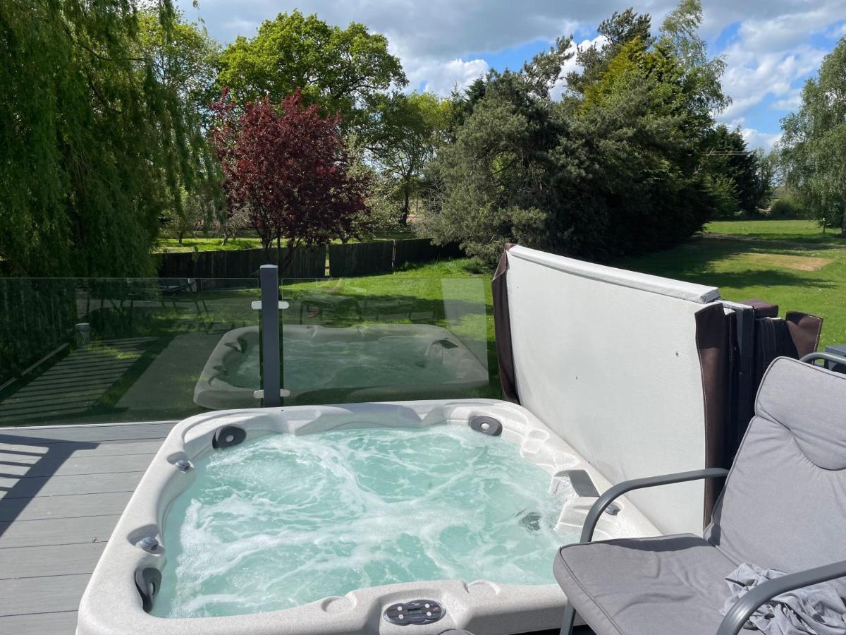 Orchard View Lodge Woodhall Spa Buitenkant foto
